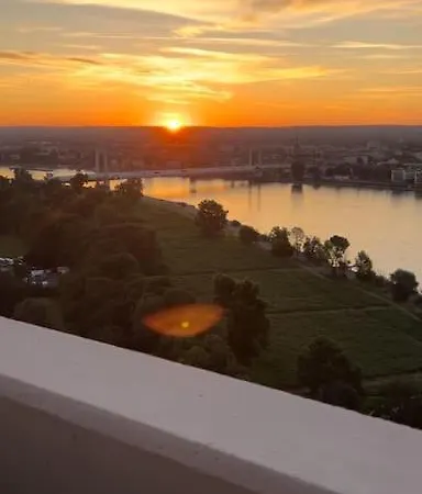 Apartment Axa-tower Cologne