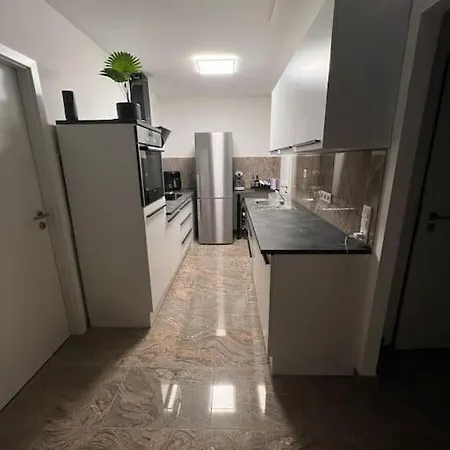 Axa-tower Apartment